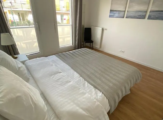 Luxury And Modern 3 Appartement Asnieres Paris